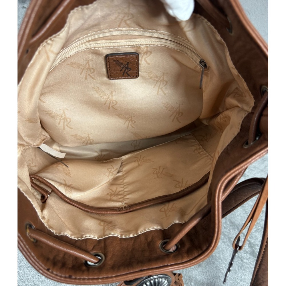 Angel Ranch Deer Print Concealed Carry Bucket Bag Brown Purse D330001102 - Picture 16 of 16